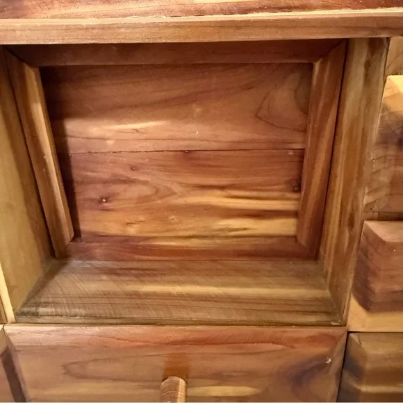 Vintage Rustic Cedar Wooden Organizer with Drawers Handcrafted 8 drawers hangs - Picture 4 of 10